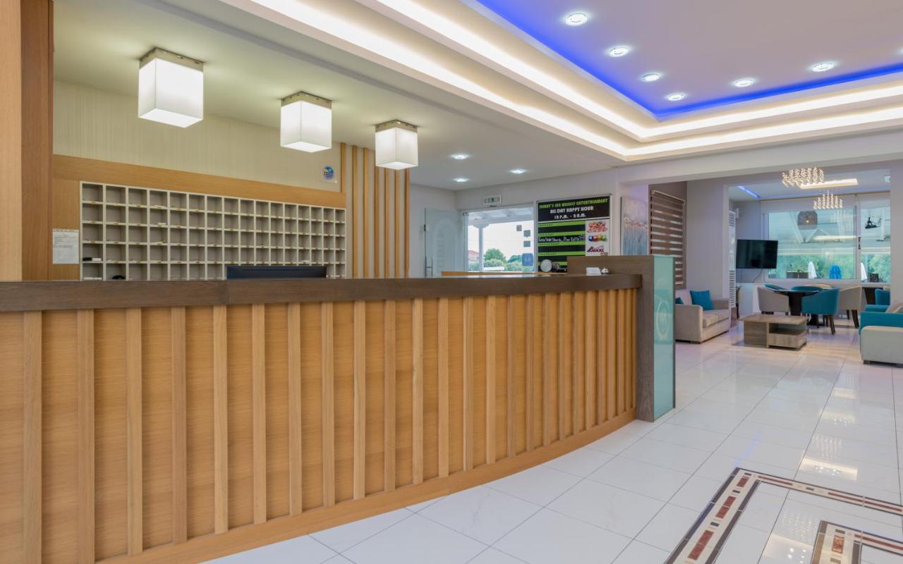 Denny'S Inn Kalamákion 外观 照片
